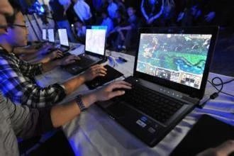 学生玩电子游戏的利与弊,电子游戏是骗人的吗