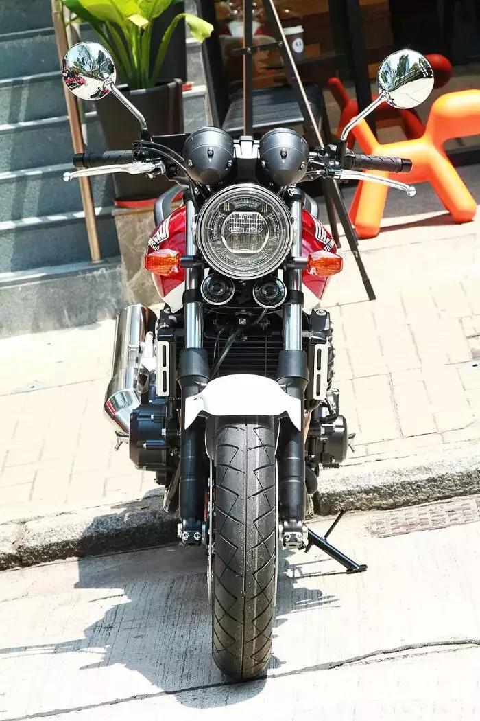 机车cc400,本田cb400普通和摩旅版有啥区别