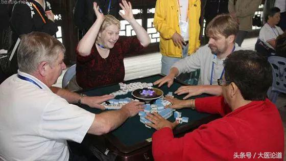 香港中文大学最新研究：打麻将真能预防老年痴呆｜1.5万人大调查