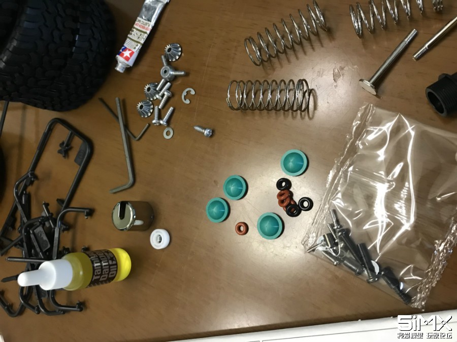 田宫cc01帕杰罗开箱,田宫cc01帕杰罗