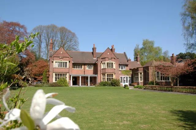 财会名校召集令|莱斯特大学,因纪念而获得重生