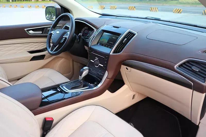 试驾福特锐界2.7t,试驾锐界2.0