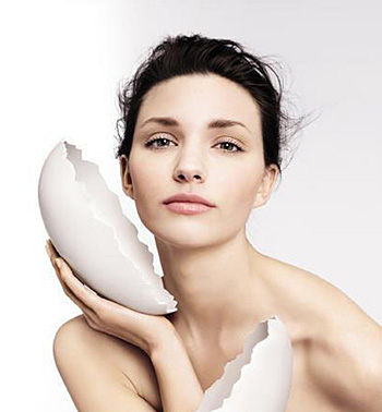 脸上角质层薄经常脸红怎么治,角质层薄弱脸红用什么甘油比较好