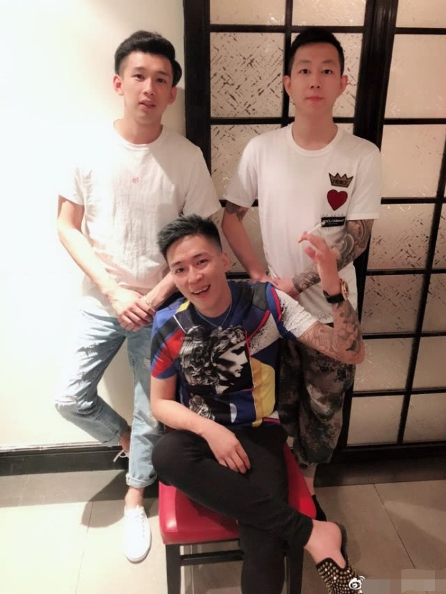 天佑恐怕复出无望,经纪人伤感发文:过程很辛酸,不总是如人所愿