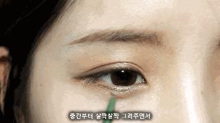 有卧蚕和没有卧蚕的区别,大眼卧蚕凸出眼妆教程