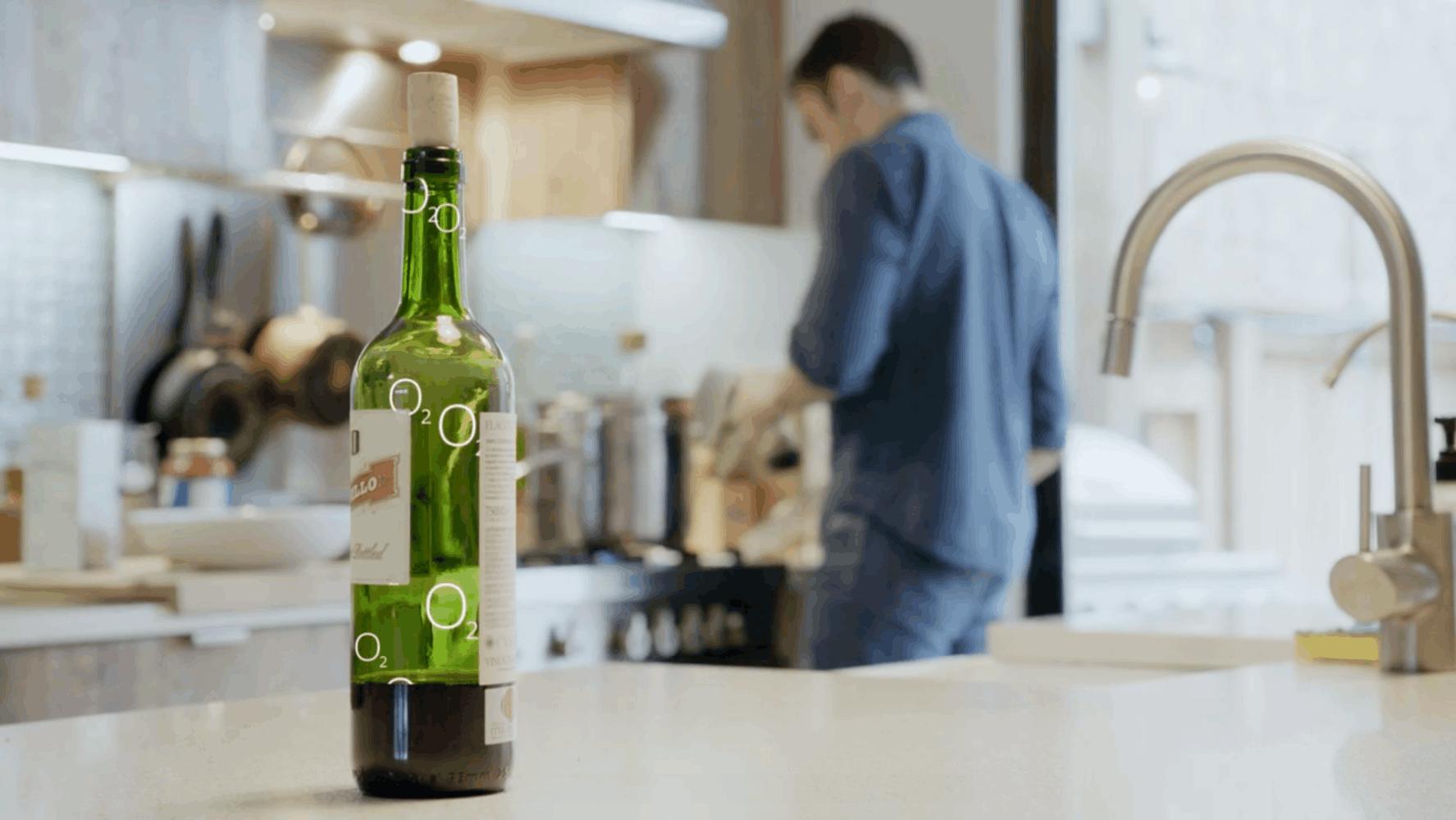 不用开红酒的工具就能把红酒打开,有了这款神器再也不怕床都要塌了