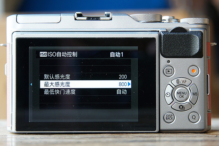 富士X-A5微单评测！不仅能美颜自拍ISO6400感光度画质也很纯净