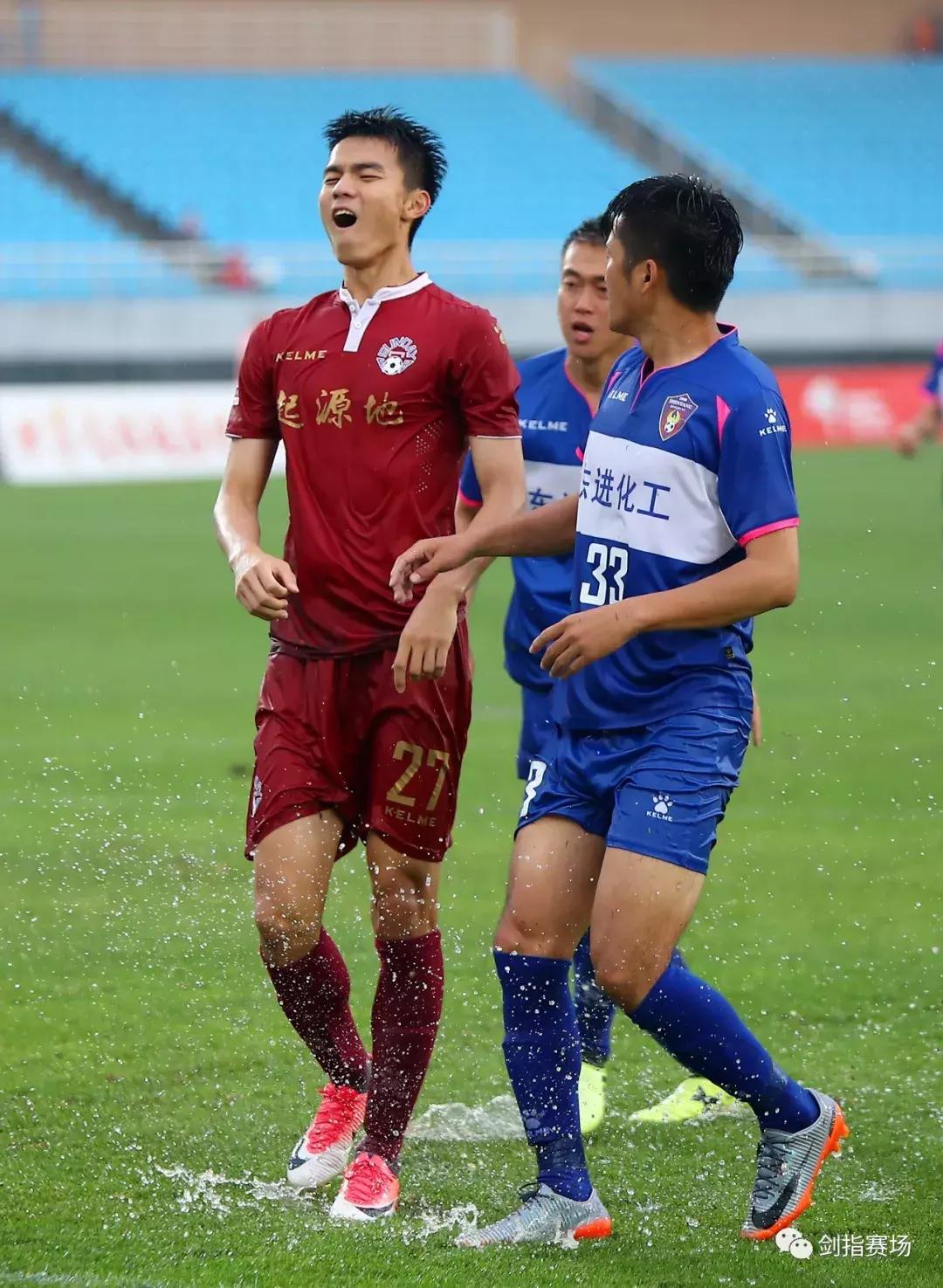 「图集」雨中狂胜！“雨神”淄博星期天5:0沈阳东进联赛首次连胜