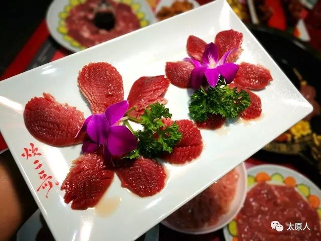 火爆成都的火锅,成都文殊鸭血火锅