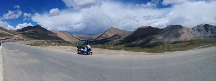 一个人、一只狗、一辆小踏板，风雨30天去*藏西**的故事（四）