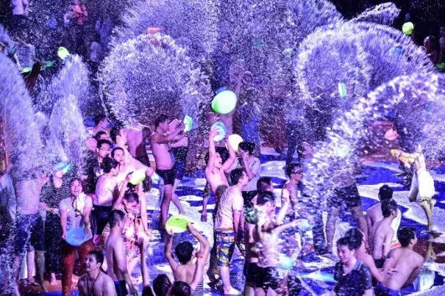 锦绣中华泼水节今天有开吗,2022锦绣中华泼水节是什么时间