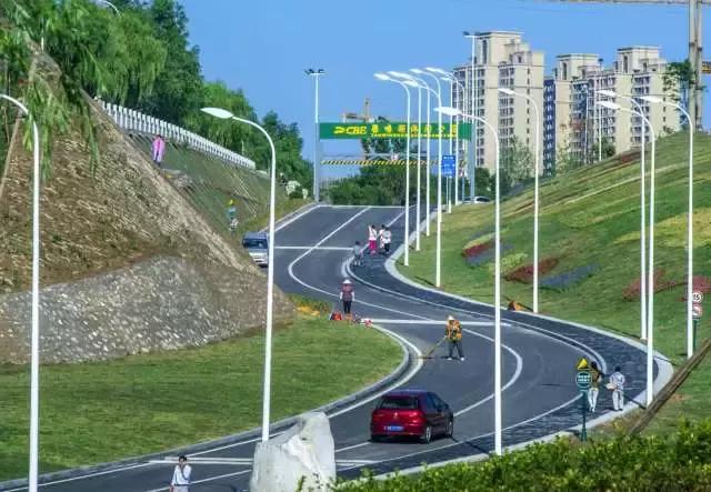 西安雁鸣湖跑道,西安城市运动公园跑道