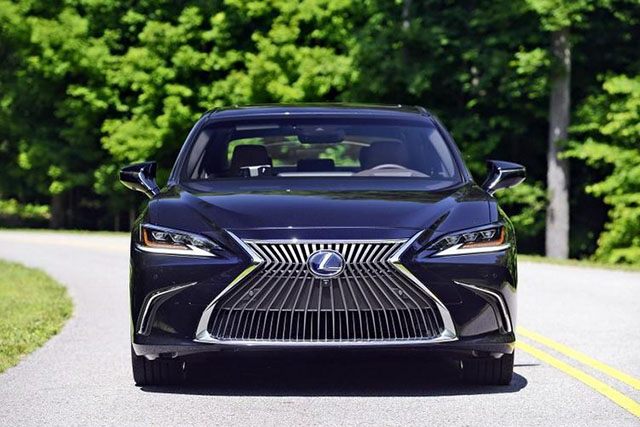 BBA劲敌将上市，发动机全球第一，奔驰也怕它，30万身价100万档次