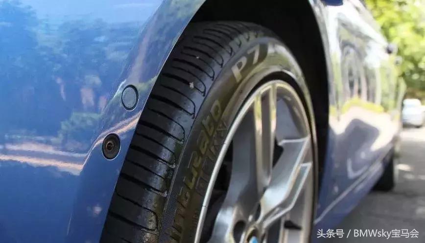 2020款宝马330i曜夜版百公里实测,2020款宝马330im曜夜版落地价