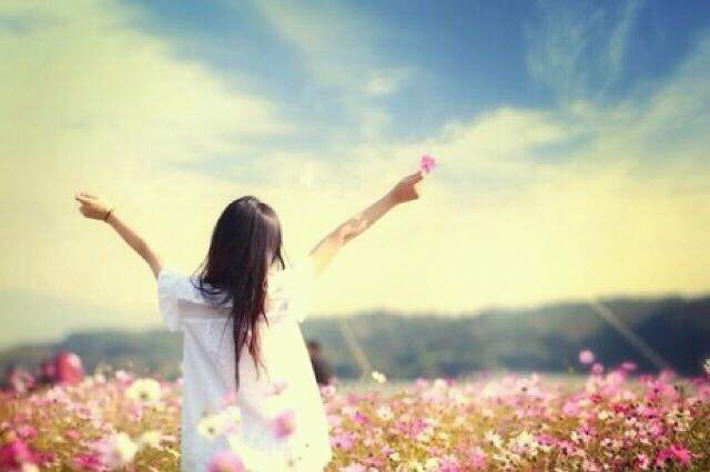 怎么样是爱上一个男孩,在恋爱中爱上一个人是什么感觉