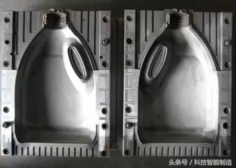 吹塑瓶模具设计,食用油桶吹塑设备