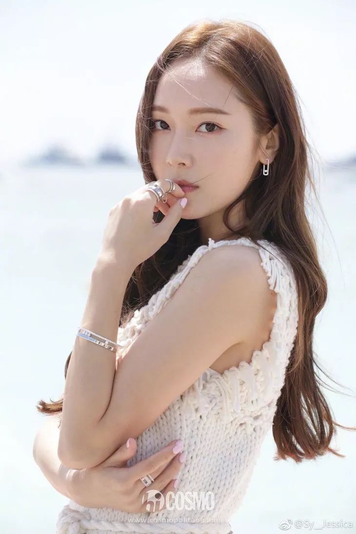 为什么中国女明星妆都好浓,中国女星化妆为什么没有日韩好看