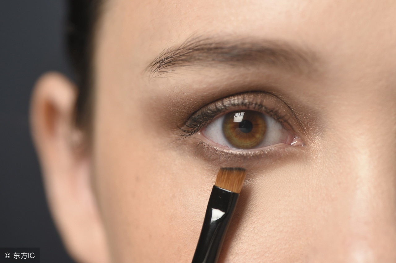 面相学从嘴巴看一个人的个性特征,相由心生面相决定着人一生