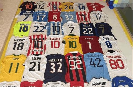 买不起冬装只能买秋装,买不起衣服只能买秋裤