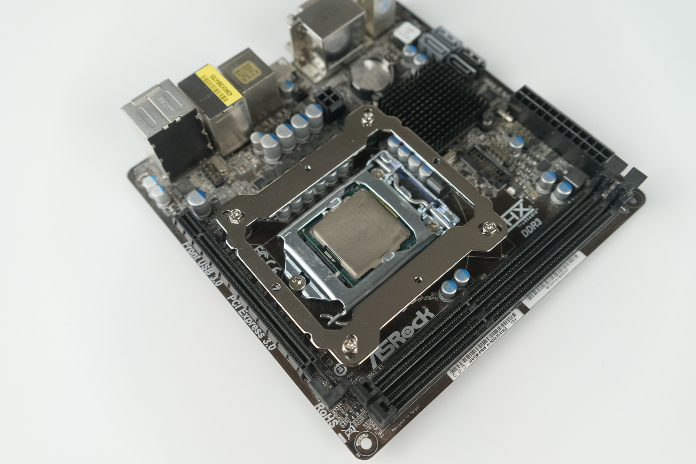 天热了汽车需要更换冷却液吗,天热师傅修空调的说说