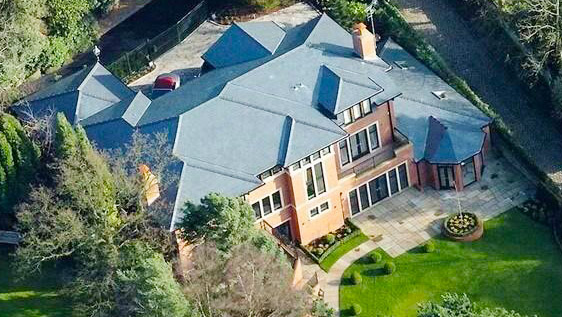 梅西与c罗车和房子,梅西和c罗豪宅