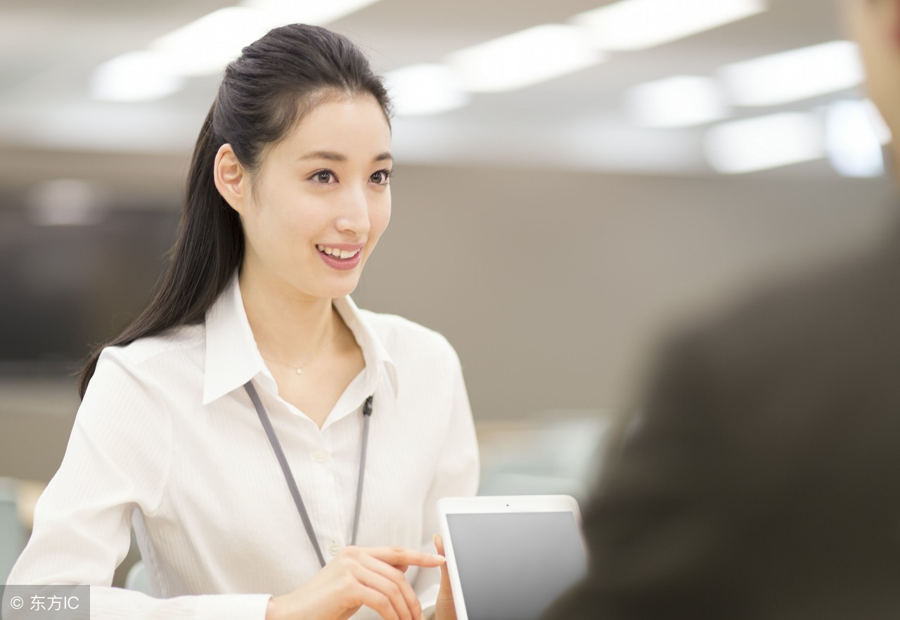 是我没有能力留住他,我以为我可以留住一切