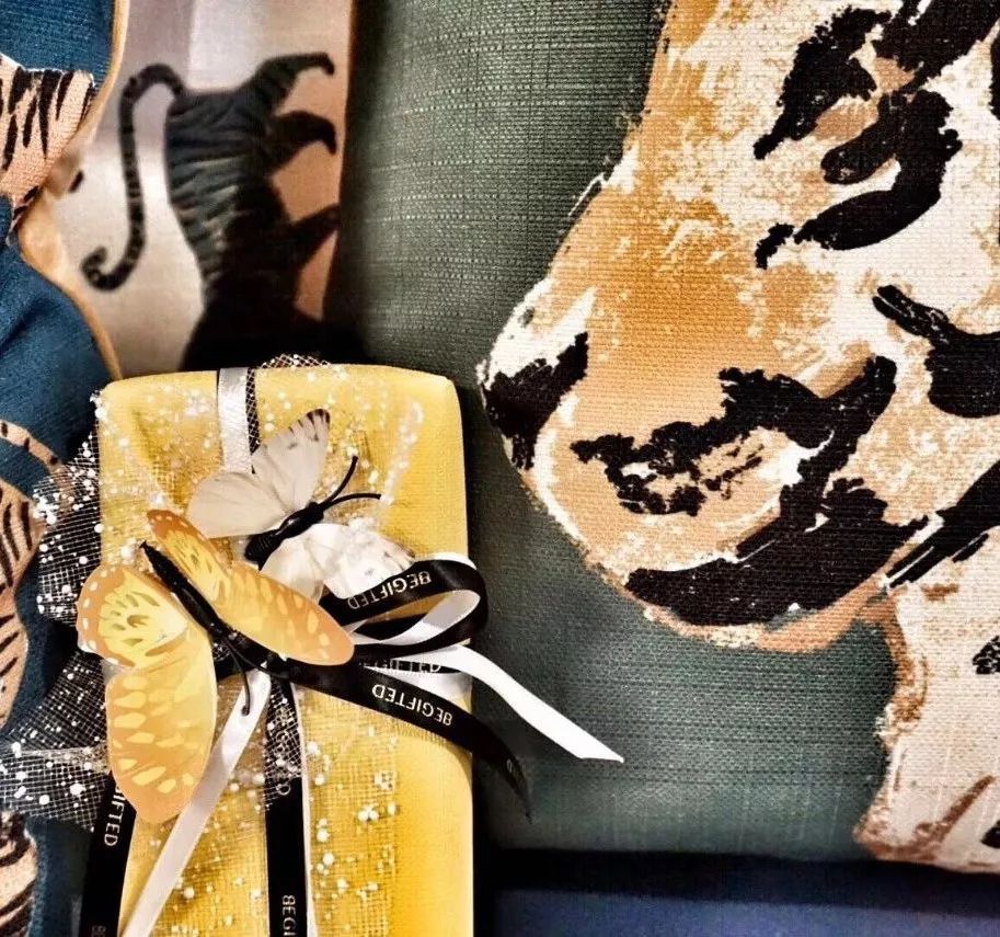 美女学霸和闺蜜,名校美女学霸