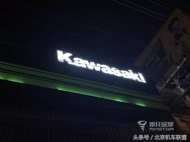 「人家的摩托车用品超市」戴着头盔去旅行之东南亚泰国篇