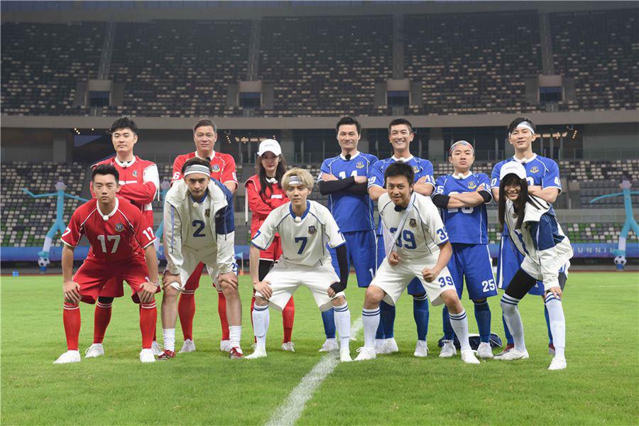 2018年鹿晗踢球,鹿晗雪地足球赛