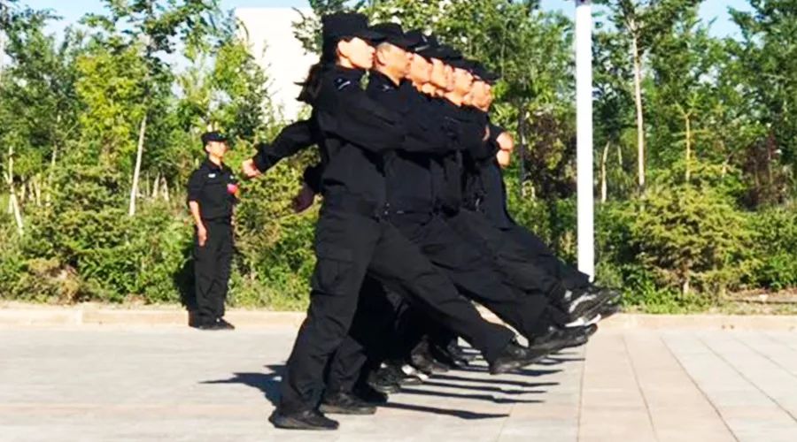 警务实战教官为民警讲授实战技能,警务实战教官需要具备哪些能力