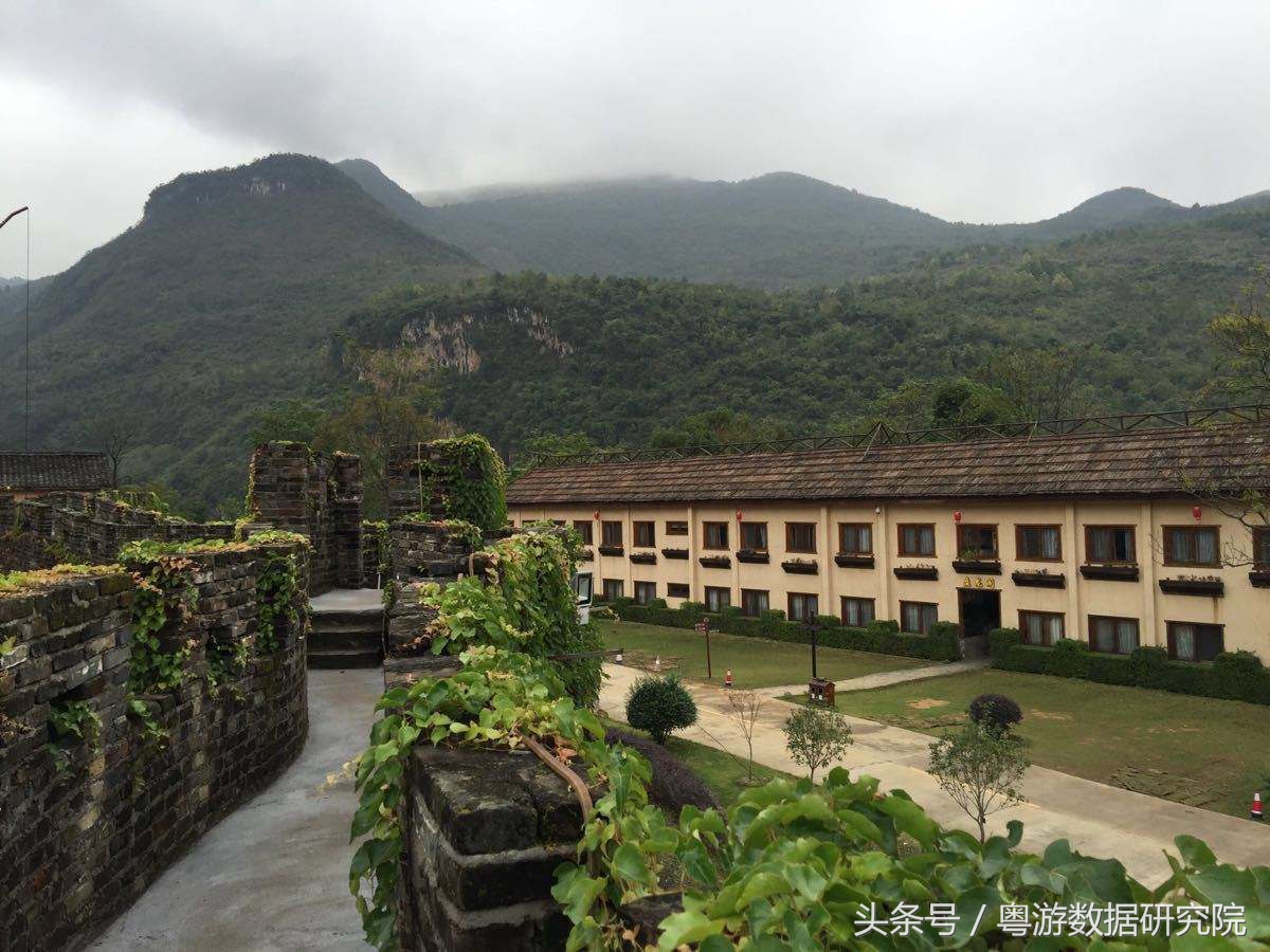 涓栫晫鏉挒涓婄埗浜茶妭,涓栫晫鏉拰绔崍