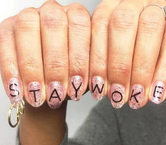 2款脑洞大开创意十足的美甲造型,脑洞大开的美甲视频