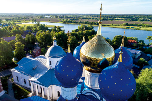 这个年轻的俄罗斯你认识吗