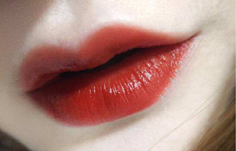 4支值得推荐的番茄色口红,口红推荐排行榜前十名阿玛尼口红