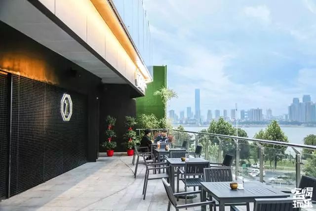 这家日料店有点不一样氛围感爆棚,诚意推荐5家超高颜值新派日料店