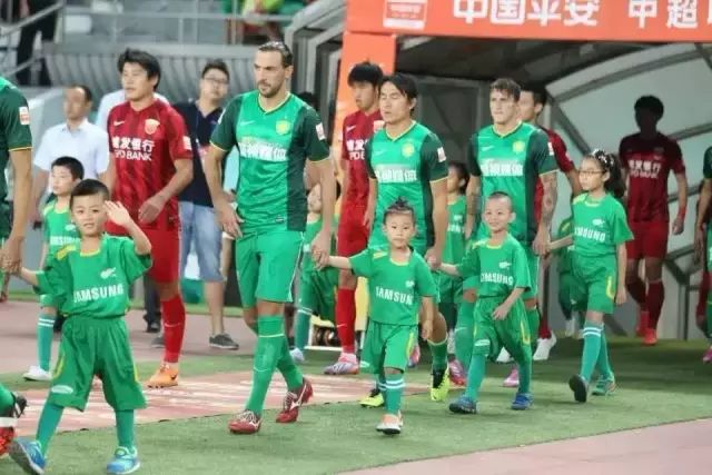 冷知识打羽毛球的男生,冷知识打球