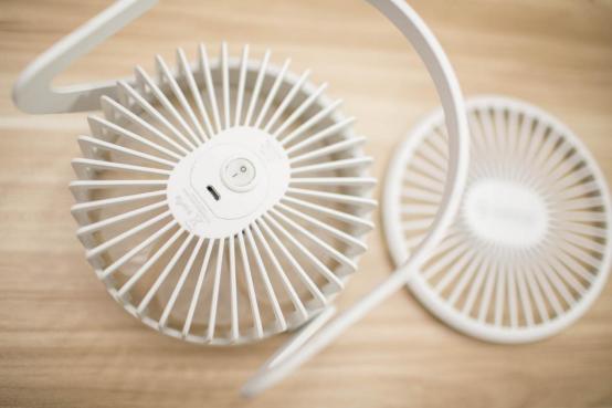 夏日必备工具，我的桌面我做主——OricoUSB风扇