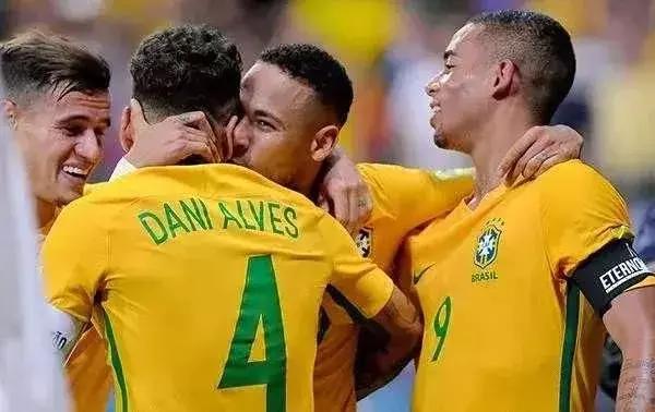 俄罗斯世界杯32强意大利,俄罗斯世界杯32支队伍