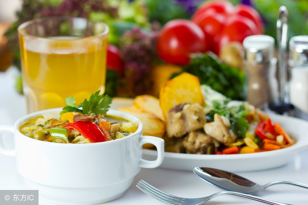 喝冷饮上瘾了怎么办,夏天喝冷饮怎么能少得了