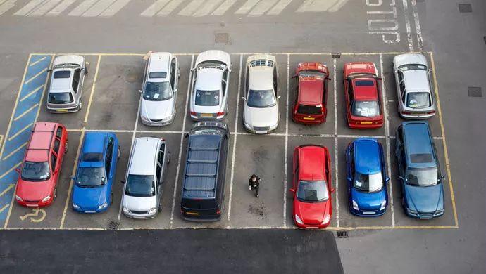 外地车进京证每年限办12次,最新外地车进京限行规定