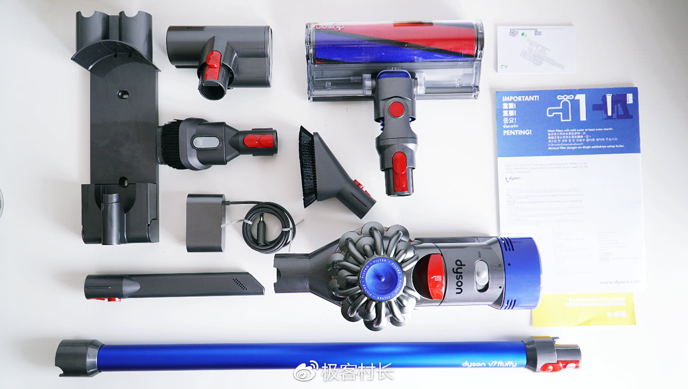 戴森v7吸尘器值得买吗,戴森v7的吸尘器正确打开方式