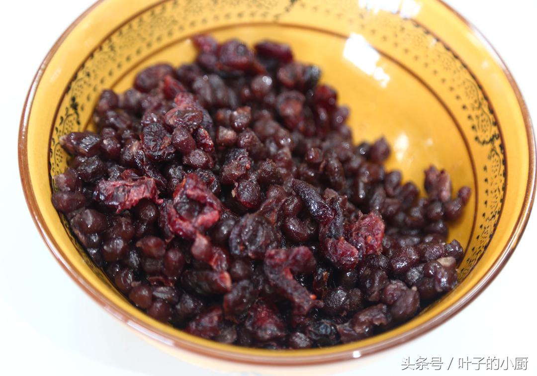 不会包粽子简单的蒸一下,不会包粽子的慢动作