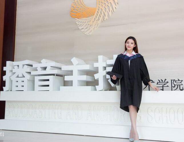 央视一姐马凡舒的简历,央视一姐马凡舒现状