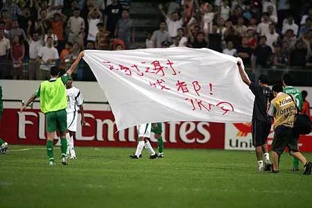 鐪嬩笘鐣屾澂涓轰粈涔堣閭ｄ箞澶氫汉,涓轰粈涔堢湅涓栫晫鏉殑浜洪偅涔堝