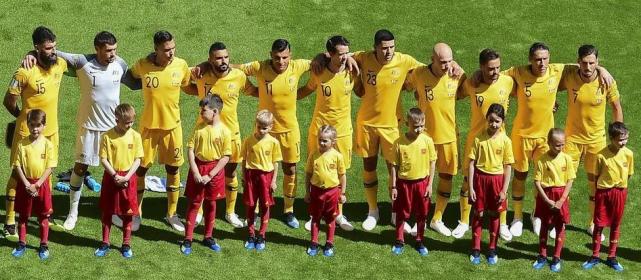 法澳之战，VAR大显神威，裁判门线技术抢镜！