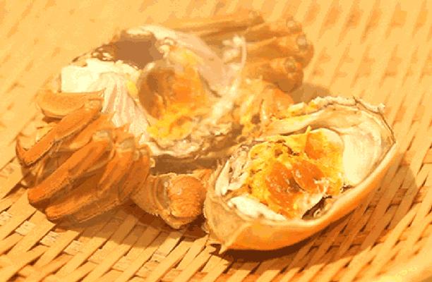 喝酸奶吃螃蟹会不会中毒,吃了螃蟹喝橙汁会中毒吗