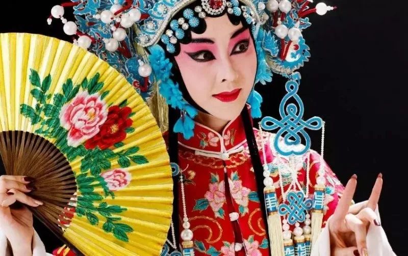 带上你的SuperHero，一起留下最温暖的回忆！