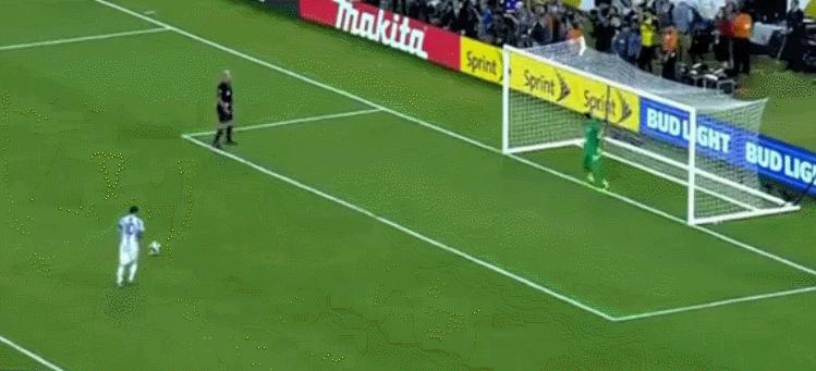 梅西点球助攻苏亚雷斯算不进吗,梅西点球苏亚雷斯意味着什么