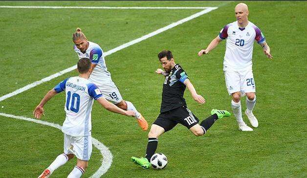 国足正在复制冰岛奇迹,2016冰岛淘汰英格兰