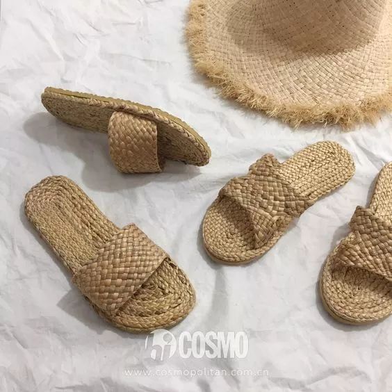 刘雯穿hogan牌子鞋,刘雯穿的小黑鞋运动鞋